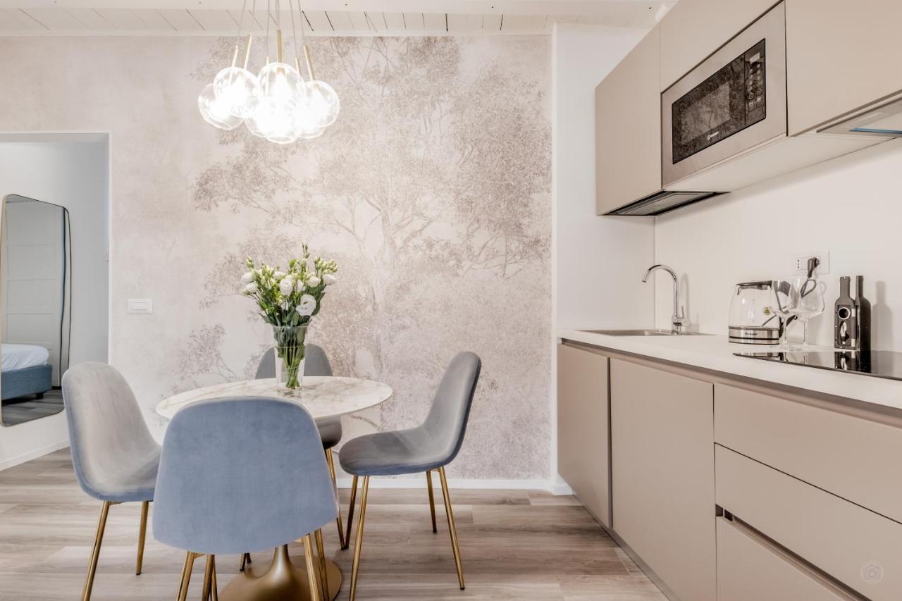 Bbhome Design Suite Apartment Over Trastevere District Rome Buitenkant foto